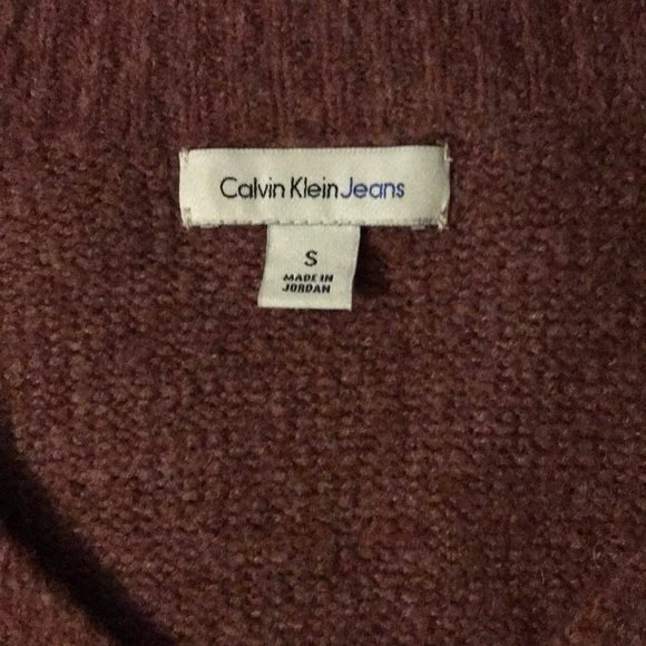 Sweater - Picture 2 of 2